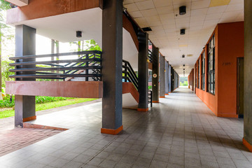 學(xué)校樓道走廊