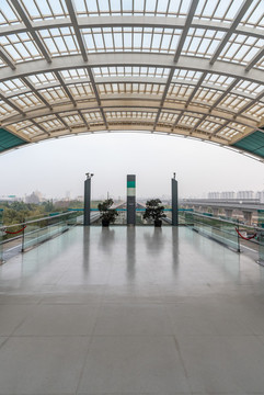 上海磁懸浮列車龍陽站站臺