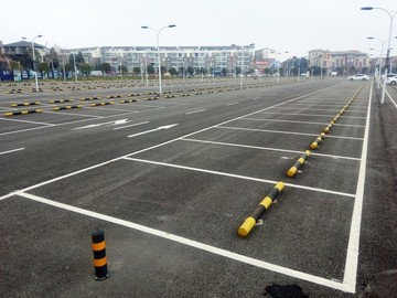 停車場