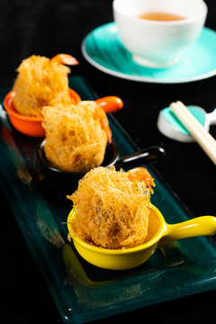經(jīng)典荔茸香酥蝦