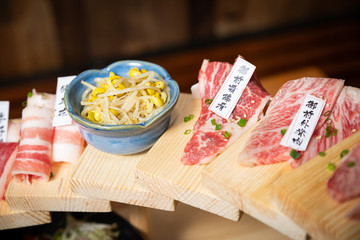 日料烤肉拼盤