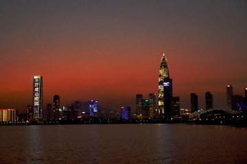 深圳灣黃昏夜色