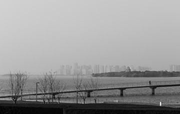 金雞湖景觀大橋
