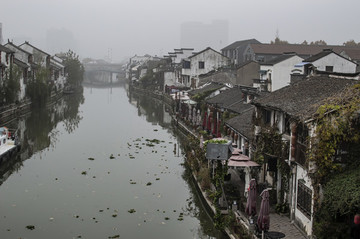 運(yùn)河春雨