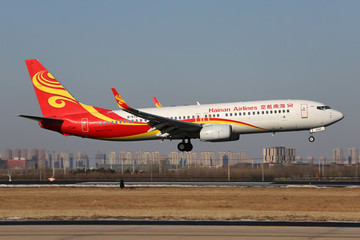 海南航空公司航班降落