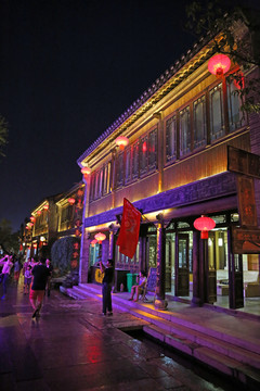 臺兒莊夜景