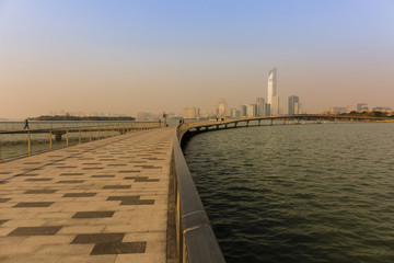 金雞湖景觀大橋