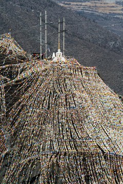 甘堡神山