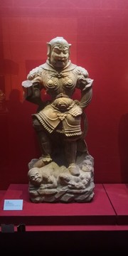 天王俑