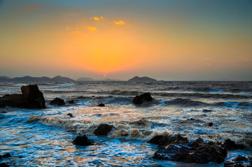 海浪沙灘