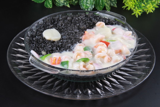 海鮮墨魚汁燴飯