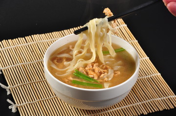 肉絲熗鍋面