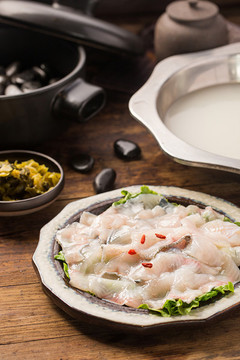 石鍋酸湯桂魚(yú)