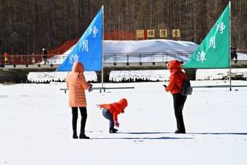 玩雪