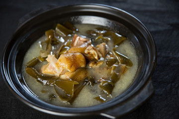 海帶豬腳湯