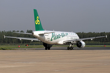 春秋航空公司飛機(jī)