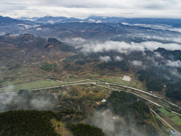 山區(qū)風(fēng)光