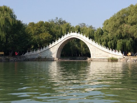 玉帶橋