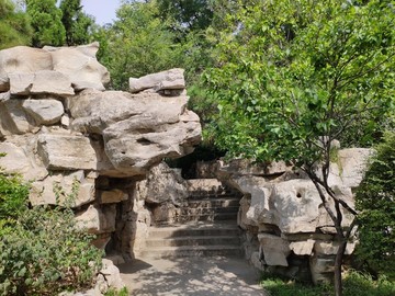 濟(jì)南大明湖公園