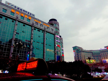 桂林城市暮色風(fēng)光
