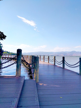 西昌邛海風景