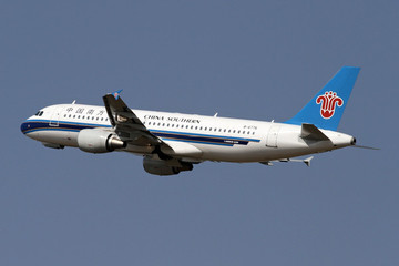 中國南方航空飛機起飛