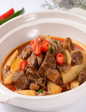 多汁牛腩缽
