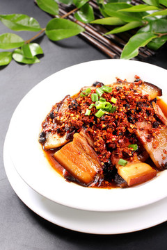 臘八豆蒸臘肉