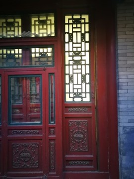 傳統(tǒng)門窗
