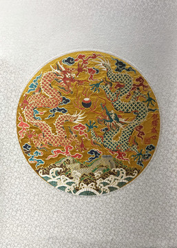 龍紋刺繡圖案
