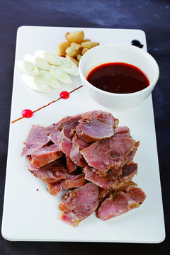 大塊牛腱