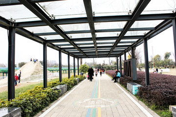 公園遮陽棚
