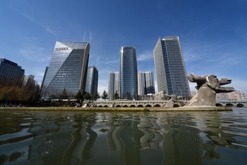 江蘇淮安藍天下的城市建筑景觀