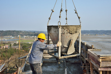 建設(shè)工地