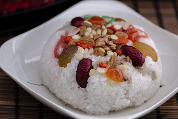玫瑰豆沙八寶飯