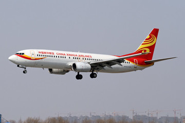 中國新華航空飛機落地