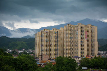 雨后山區(qū)