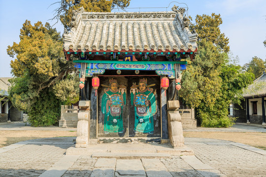 孟府