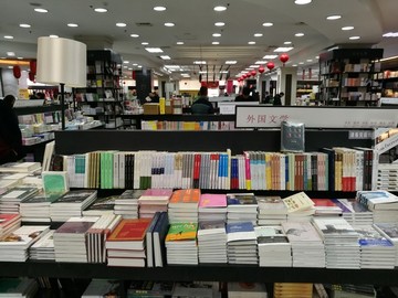 書店書籍書架