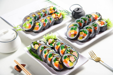 韓國(guó)料理紫菜飯