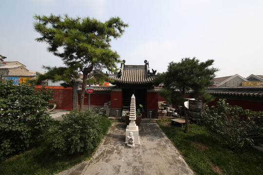 大慈閣后院