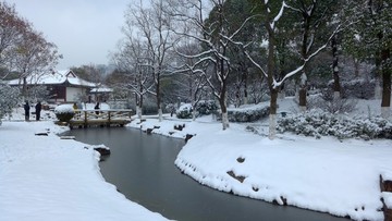 武漢市漢陽區(qū)月湖公園雪景
