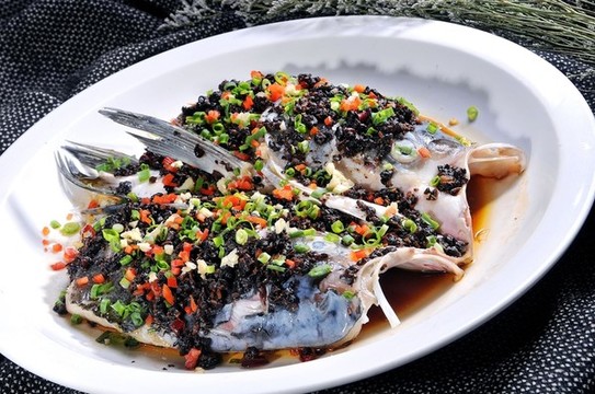 豆豉魚頭