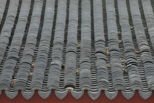 灰瓦屋頂