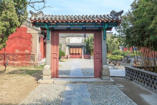 岱廟古典門樓