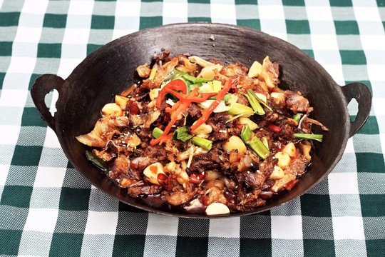 干鍋狗肉