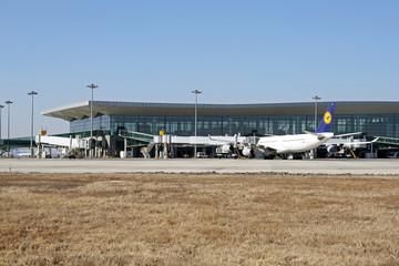 沈陽桃仙國際機(jī)場航站樓全景