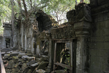 崩密列遺址