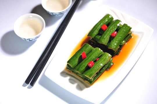 涼拌黃瓜皮