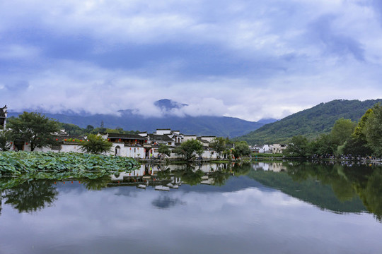 雨后宏村